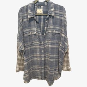 American Eagle oversized blue plaid women’s flannel (M)